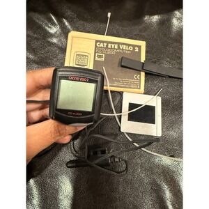 Cat Eye Velo 2 CC-VL200 Wired Cyclocomputer Vintage Bicycle Speedometer Black